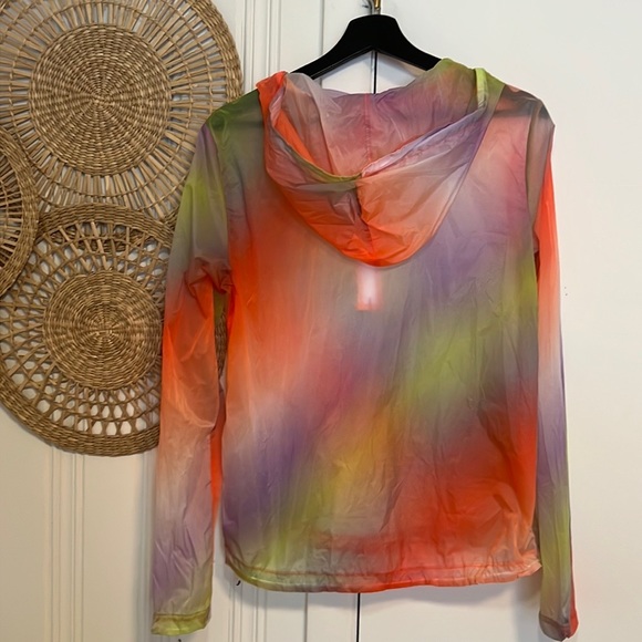 VICTORIA SPORT Athletic Shorts & Jacket Set - Picture 6 of 8